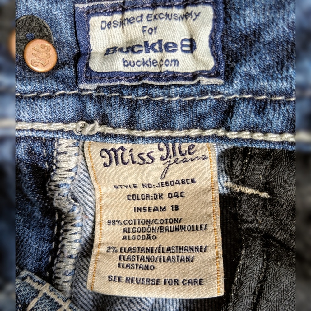 Miss Me Studded Cropped Jeans, Sz 25 - Picture 4 of 8